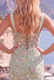 Robe de rentrée à la maison avec corset transparent bleu transparente, fleur plissée et applique, avec fente