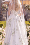 Robe de mariée de plage perlée en ligne A en train de fleurs blanches vertes avec voiles