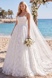 Robe de mariée de plage en flaque en dentelle blanche en dentelle A Line Sweep avec voiles