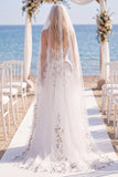 Tulle fleuri rose blanc : une robe de mariée corset brodée à lignes avec voiles