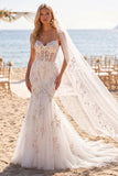 Robe de mariée en train en train à la fleur rose sirène avec voiles