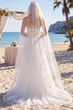 Corset blanc fleuri Une robe de mariée Chérie Douce Queue A avec voiles