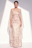 Robe sirène fleurie abricot sans bretelles longue mère de la mariée avec cape