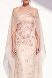 Robe sirène fleurie abricot sans bretelles longue mère de la mariée avec cape
