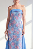 Robe scintillante bleu sirène sans bretelles Sequins Long Mother Of the Bride avec une cape