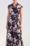 Robe blanche longue à fleurs en forme de maman de la mariée avec ceinture