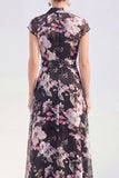 Robe blanche longue à fleurs en forme de maman de la mariée avec ceinture