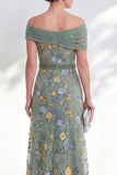 Robe longue longue de la mariée verte à la ligne en A décollée