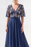 Robe longue longue mère de la mariée en chiffon vert à col en V et longueur de la mariée avec perles