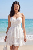 Petite robe blanche à étages A Flowerheart Fleural