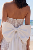 Mini robe corset bodycon bodycon sans bretelles en ivoire avec nœud