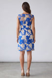 Robe de travail courte bleue à col carré à col carré