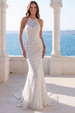 Robe de mariée sirène en ivori de dos nus et paillettes froncées