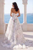 Robe de mariée sans bretelles A Line imprimée en ivoire avec traîne de chapelle