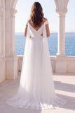Robe longue de mariée ivoire froncée à épaules dénudées avec une écharpe