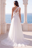 Robe de mariée ivoire à une épaule découpée à ligne A avec fente