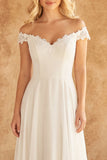 Robe de mariée en dentelle ivoire à épaules dénudées, ligne A