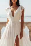 Robe de mariée en chiffon en ligne ivoire à volants en V avec fente