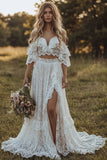 Robe de mariée bohème en dentelle à épaules décalées en ivoire à volants A Line