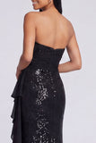 Robe formelle sirène rose clair rose clair et froncée sans bretelles