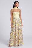 Robe Maxi fleurie jaune A Stripless avec écharpe