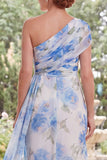Robe de mère de la mariée longue à fleur blanche bleue en chiffon à une épaule et écharpe