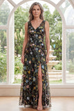 Longue robe de la mère de la mariée brodée en tulle noir ligne A à col en V