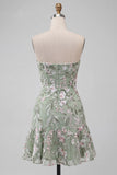 Robe de rentrée brodée en style body-moulant Sage Green Buster avec volants