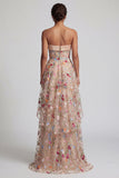 Robe de la mère de la mariée en tulle champagne à traînée dénudée-haute-basse