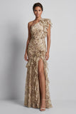 Robe de la mère de la mariée à volants longue et à volants en sirène de champagne avec fente