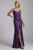 Robe fleurie de mère de la mariée à fronçages en sirène violet foncé