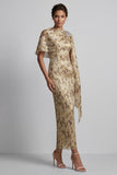 Robe longue à fleurs perlées de champagne Mère de la mariée avec cape