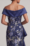 Robe Midi Mother Of the Bride à motifs floraux bleu marine dénudée avec volants