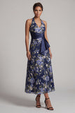 Robe midi midi fleurie bleu marine à col nu en ligne A