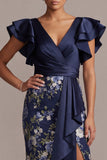 Robe de mère de la mariée à fentes bleu marine à fentes florales en V