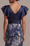 Robe de mère de la mariée à fentes bleu marine à fentes florales en V