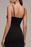 Robe formelle sirène asymétrique à bretelles fines noires avec volants