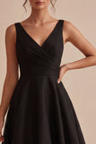 Robe formelle noir à col en V froncé A Line