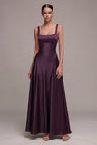 Robe formelle en satin à col carré à col prune