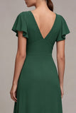 Robe formelle vert foncé à col en V haut et bas ligne A