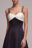 Robe formelle à bretelles fines noires et blanches Longue ligne A