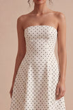 Robe à pois midi A Line, sans bretelles blanche et noire