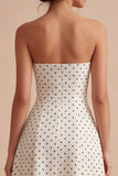 Robe à pois midi A Line, sans bretelles blanche et noire