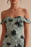 Robe de remise de diplôme courte verte, moulante, fleur dénudée