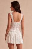 Robe de remise de diplôme Short blanche blanche épaisse à sangles épaisses