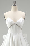Corset blanc en satin en strass robe sans bretelles de bal sans anneau avec un grand nœud dans le dos