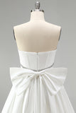 Corset blanc en satin en strass robe sans bretelles de bal sans anneau avec un grand nœud dans le dos