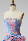 Robe courte de retour à la maison en lettres bleu Jacquard bleu bustier à volants en ligne A avec ruban nœud
