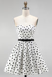 Robe de rentrée courte blanche à pois en ligne A avec ceinture à nœud