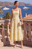 Robe midi midi verte à col carré à perles avec dentelle dans le dos